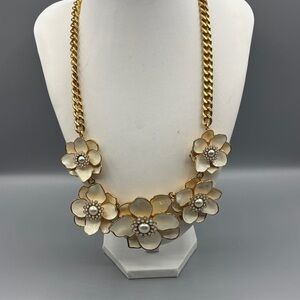 Vintage Joan Rivers Classic Collection Bouquet Garden Necklace Dogwood JP430